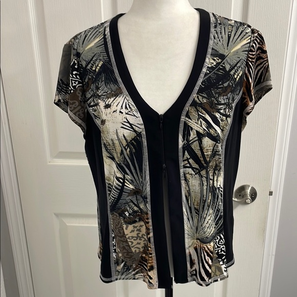 Joseph Ribkoff Top Black/Tan Jungle Print V Neck Cap Sleeve 2 Way Zipper Size 18 - Picture 3 of 12